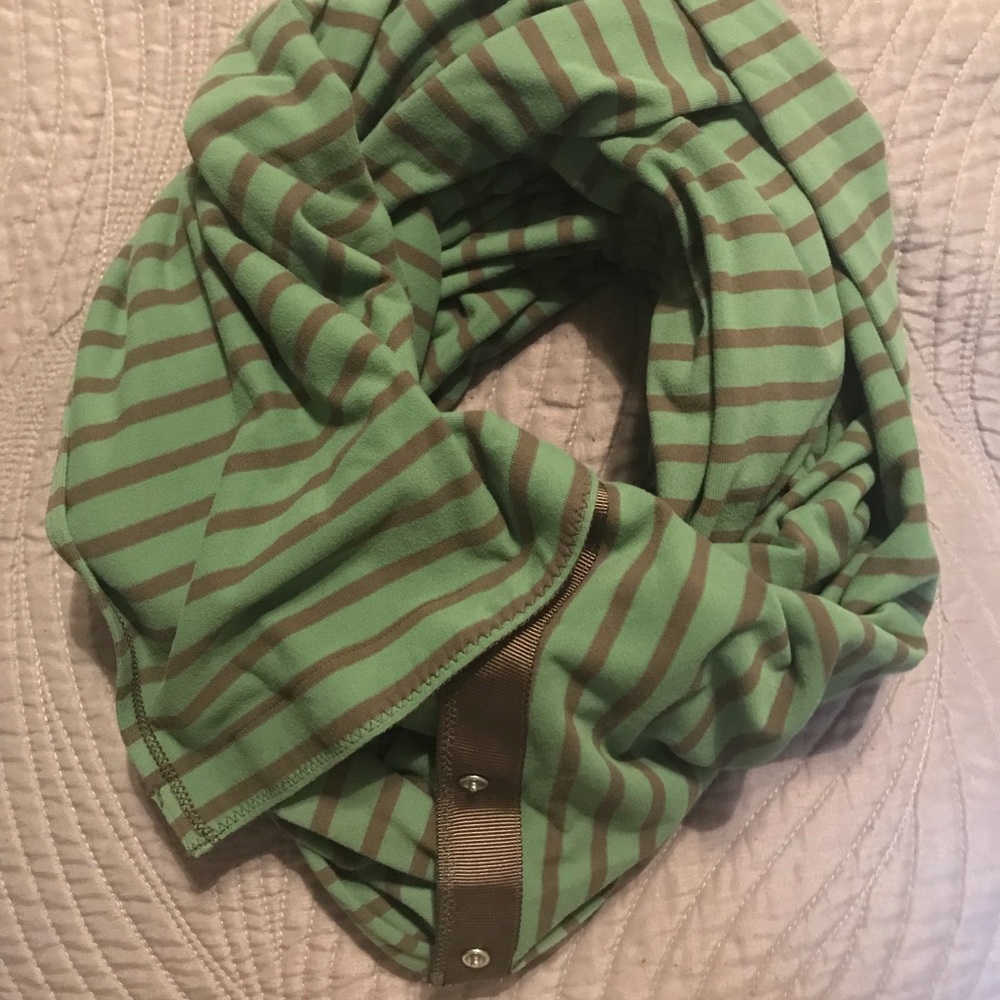 🍋 Lululemon Rulu Vinyasa Scarf